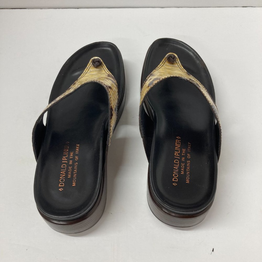 EUC Donald J. Pliner Sandals - Picture 4 of 8